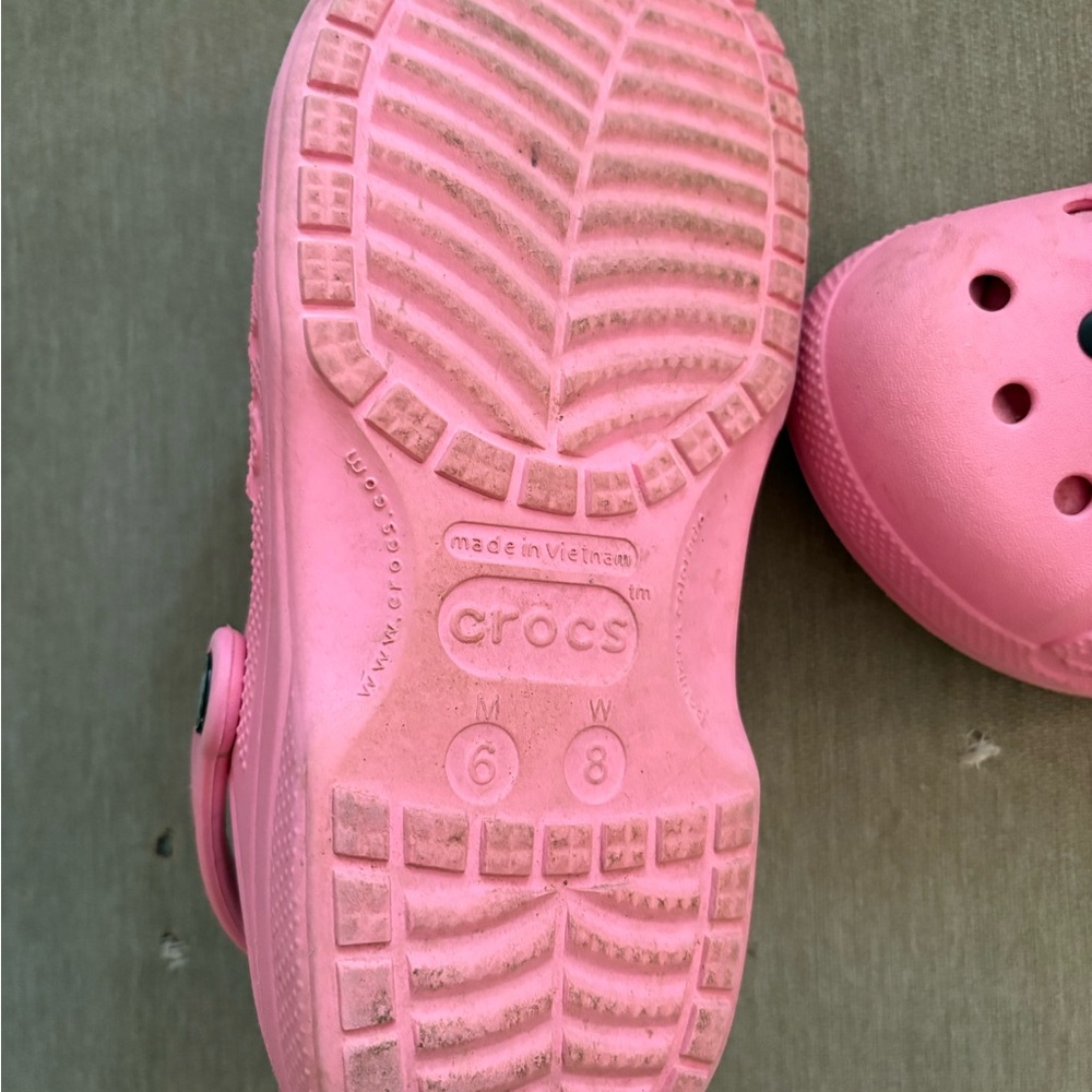 Pink Crocs - Picture 5 of 5